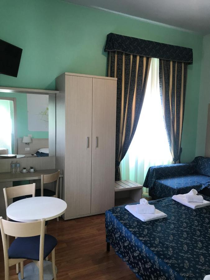 21 Aprile Accommodation روما المظهر الخارجي الصورة